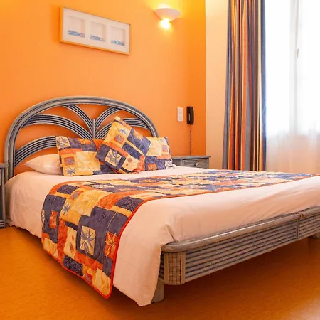 Logis - Le Relais Des Deux Vallees - Et Restaurant 2* Salvagnac