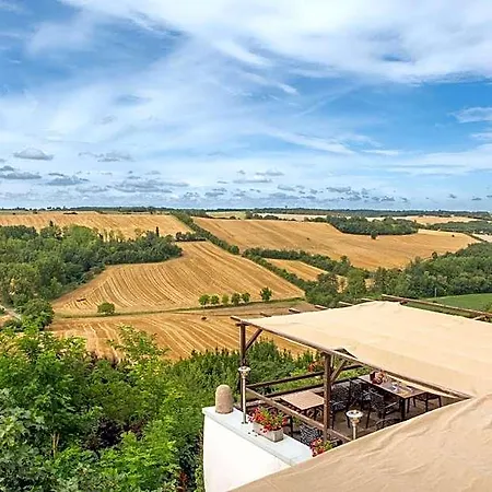 ホテル Logis - Le Relais Des Deux Vallees - Et Restaurant