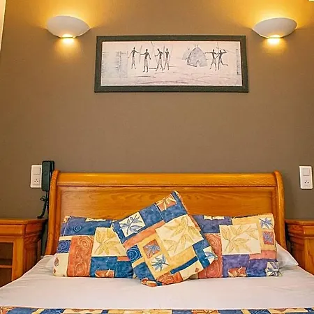 Logis - Le Relais Des Deux Vallees - Et Restaurant ホテル 2*