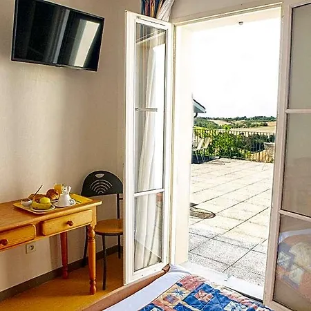 Logis - Le Relais Des Deux Vallees - Et Restaurant 2* Salvagnac