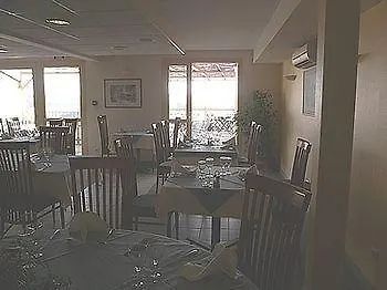 Logis Hotels - Le Relais Des Deux Vallees - Hotel Et Restaurant 2* Salvagnac