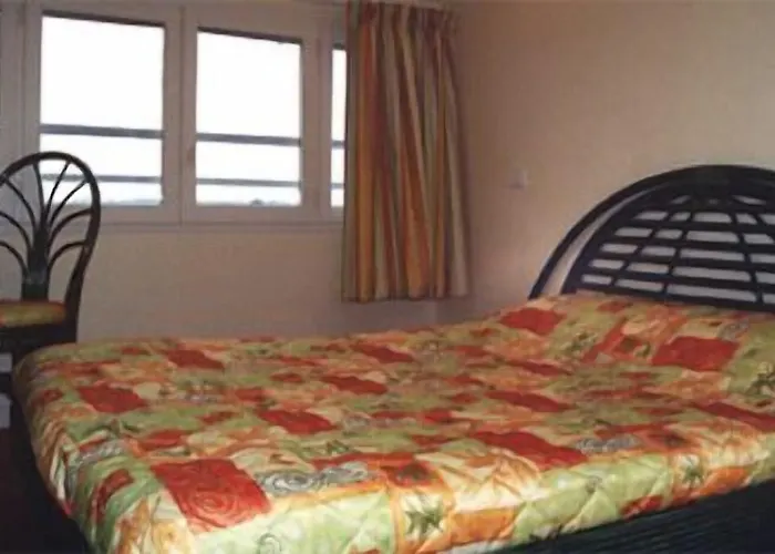 Logis - Le Relais Des Deux Vallees - Et Restaurant 2*